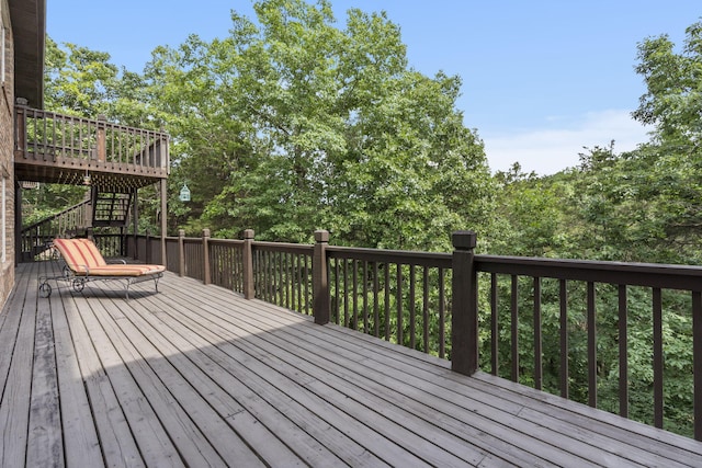 1007 Silvercrest Pl, Reeds Spring, MO 65737 - wooden terrace with stairway