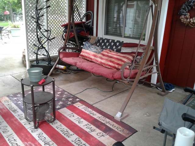 701 Spears Ave, Crane, MO 65633 - view of patio