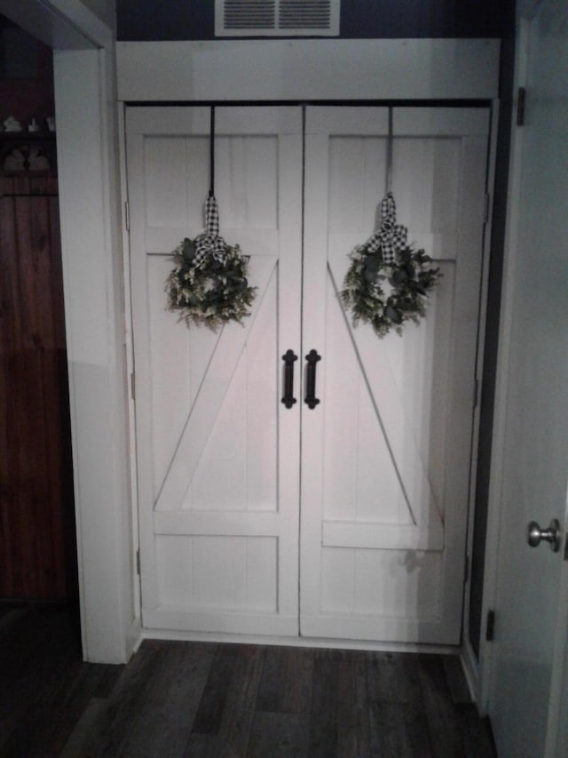701 Spears Ave, Crane, MO 65633 - view of closet