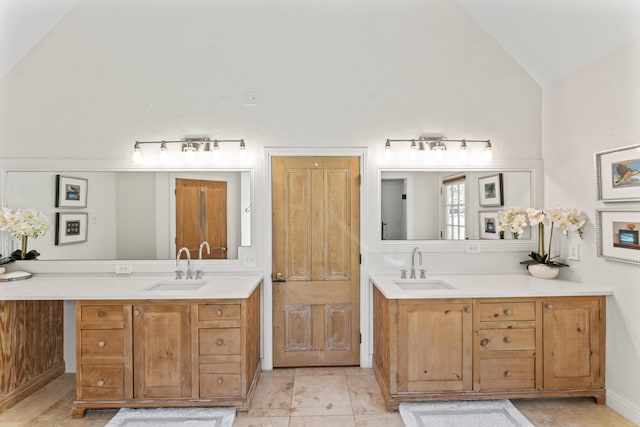 6420 E Turner Springs Rd, Springfield, MO 65809 - full bath with vanity and vaulted ceiling