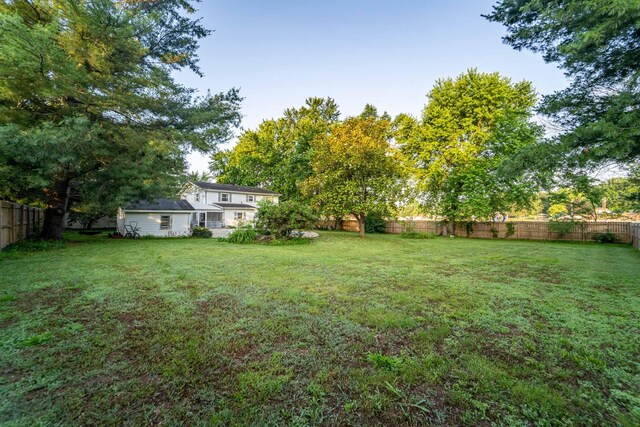 600 E Boone St, Ash Grove, MO 65604 - view of fenced backyard