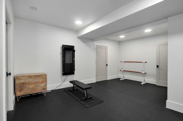 12451 State Highway 174, Billings, MO 65610 - workout area with recessed lighting and baseboards