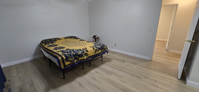 2782 W Swan St, Springfield, MO 65807 - bedroom with light wood finished floors