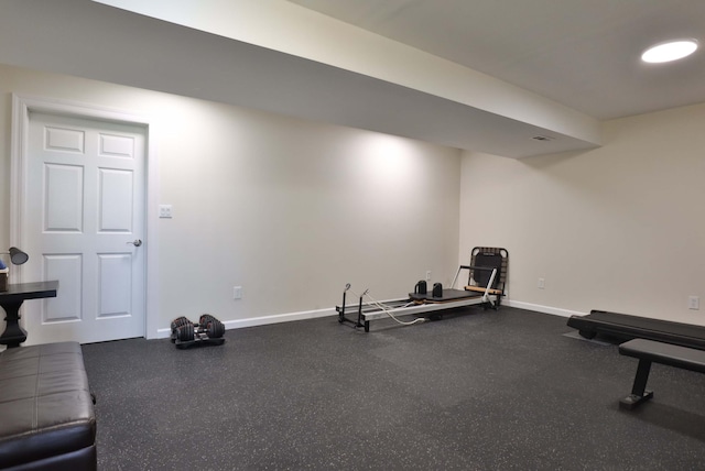 185 Tanner Rd, Branson, MO 65616 - exercise area with baseboards