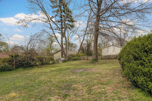 901 S 5th St, Ozark, MO 65721 - view of yard