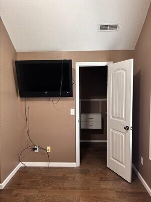 201 Sparrow Ln, Willard, MO 65781 - laundry room featuring wood finished floors