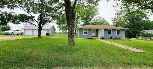 524 Niangua Rd, Niangua, MO 65713 - single story home featuring driveway and a garage