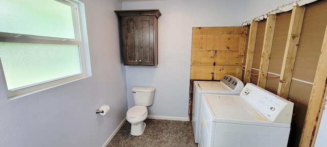 524 Niangua Rd, Niangua, MO 65713 - laundry room featuring washer and dryer and baseboards