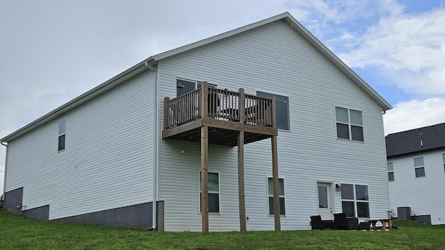 608 N Cheyenne Valley Rd, Nixa, MO 65714 - back of house with a balcony and a lawn