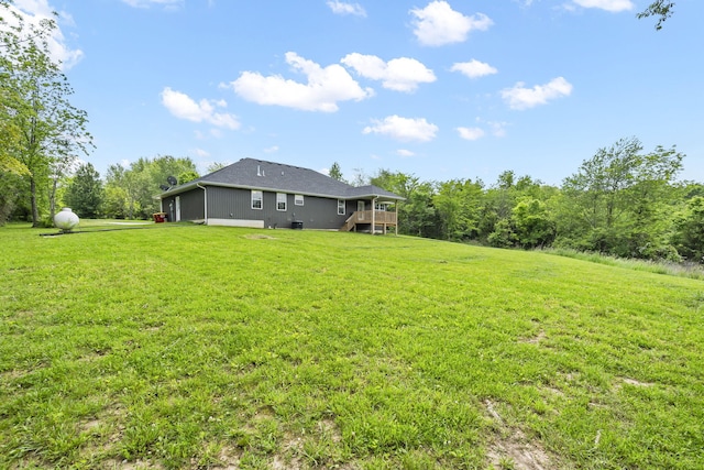 427 N Maynard Rd, Nixa, MO 65714 - view of green lawn with a deck