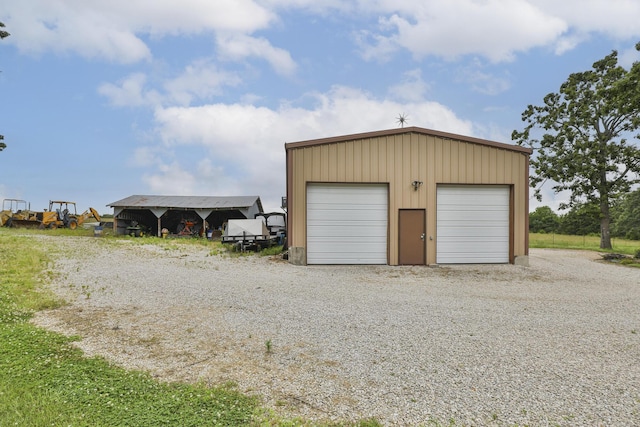 2620 Big Timber Rd, Marshfield, MO 65706 - view of detached garage