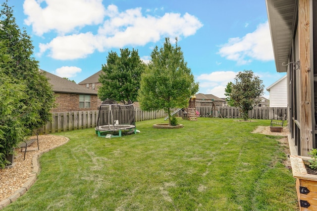 926 E Downshire Dr, Nixa, MO 65714 - fenced backyard featuring a trampoline