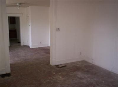 447 S New, Springfield, MO 65806 - view of empty room