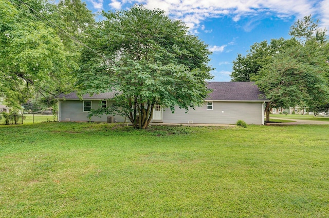 4852 S Fremont Ave, Springfield, MO 65804 - view of yard