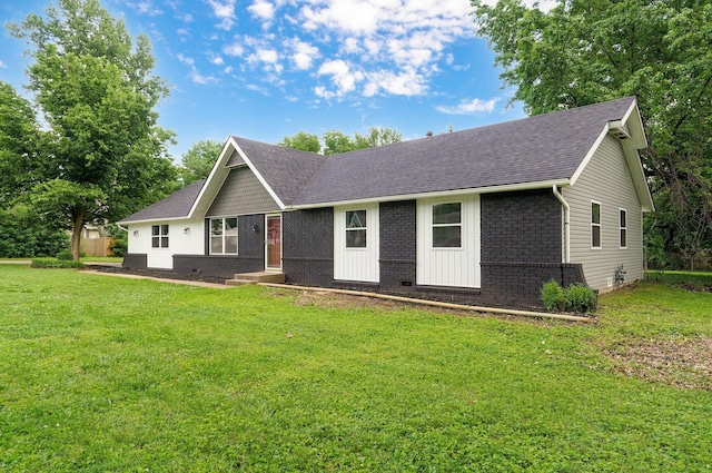 4852 S Fremont Ave, Springfield, MO 65804 - single story home with brick siding, roof with shingles, and a front yard