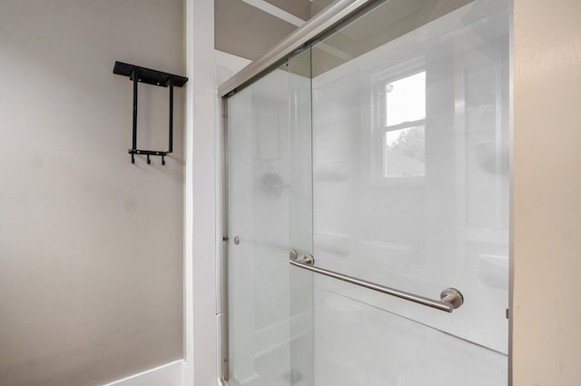 902 S Hickory St, Mount Vernon, MO 65712 - bathroom featuring a stall shower