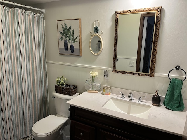 508 E Kirkwood Dr, Aurora, MO 65605 - bathroom with vanity and a shower with shower curtain