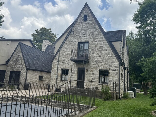 1125 S Delaware Ave, Springfield, MO 65804 - photo 67