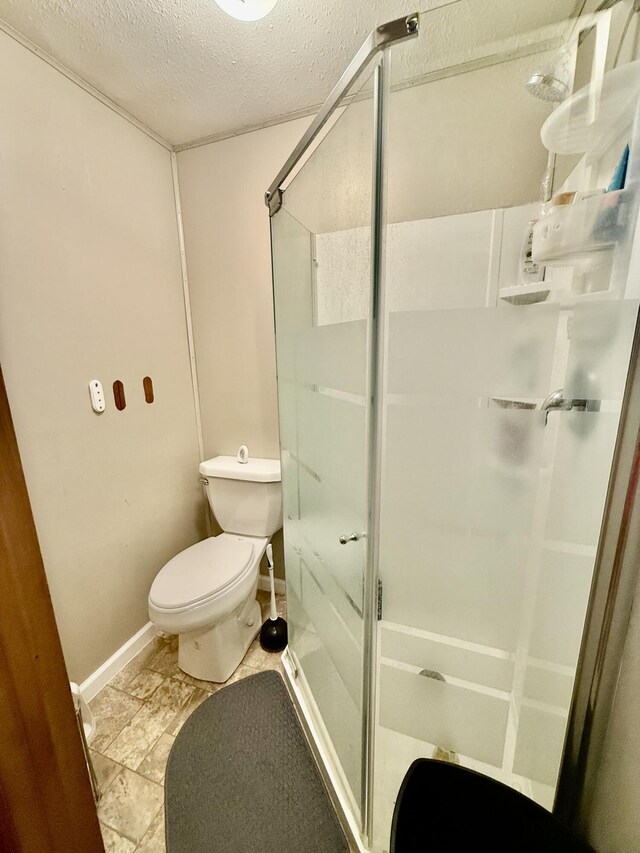 1128 E Crest Dr, Houston, MO 65483 - full bathroom with a stall shower and a textured ceiling