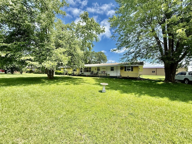 1128 E Crest Dr, Houston, MO 65483 - view of grassy yard