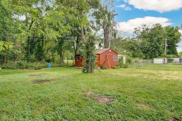 1317 S Willow Ave, Springfield, MO 65804 - view of yard featuring a shed