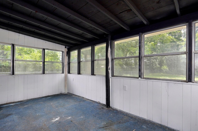 1317 S Willow Ave, Springfield, MO 65804 - unfurnished sunroom with vaulted ceiling