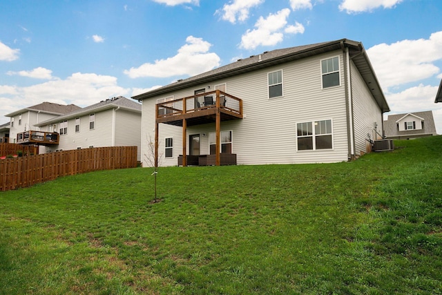 842 E Acacia Ln, Nixa, MO 65714 - back of property featuring a deck