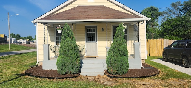 1972 N Colgate Ave, Springfield, MO 65802 - shotgun-style home featuring covered porch