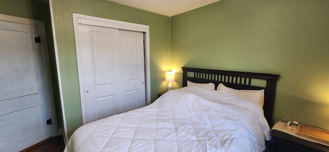 1972 N Colgate Ave, Springfield, MO 65802 - bedroom with a closet