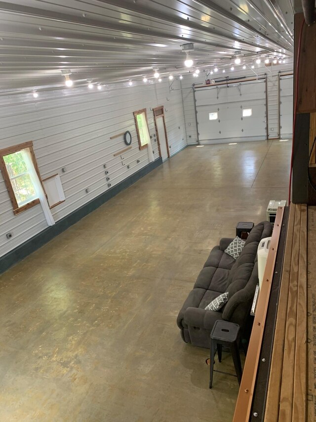 200 NE 90th Ln, Lamar, MO 64759 - view of garage