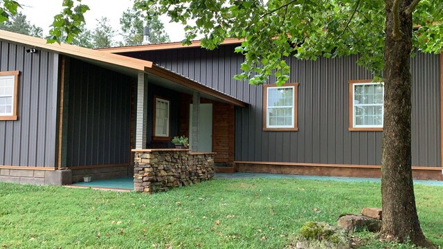 200 NE 90th Ln, Lamar, MO 64759 - view of property exterior featuring a yard