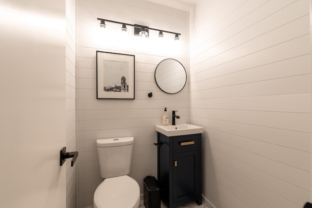 2443 S Kickapoo Ave, Springfield, MO 65804 - bathroom with vanity and toilet