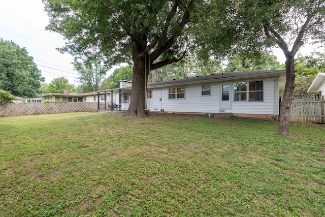 2443 S Kickapoo Ave, Springfield, MO 65804 - back of house with entry steps