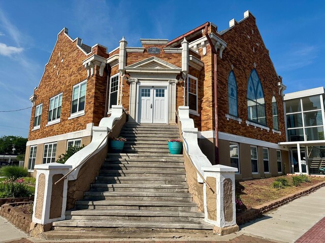 201 E Church St, Ozark, MO 65721 - photo 1