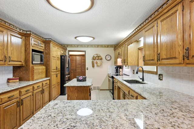 915 Rocketdyne Rd, Neosho, MO 64850