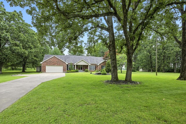 915 Rocketdyne Rd, Neosho, MO 64850