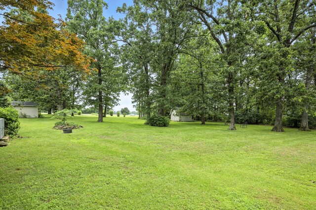 915 Rocketdyne Rd, Neosho, MO 64850