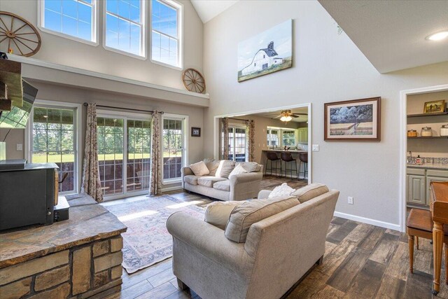 2042 Greasy Creek Ln, Washburn, MO 65772 - photo 5