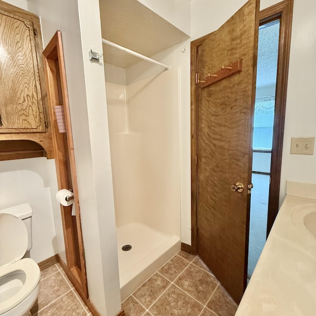 5435 State Highway 14, Sparta, MO 65753 - bathroom featuring a walk in shower, tile patterned floors, and vanity