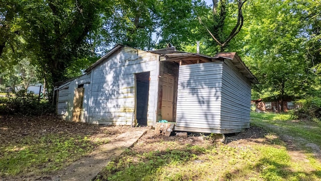 220 S 3rd St, Thayer, MO 65791 - view of outbuilding
