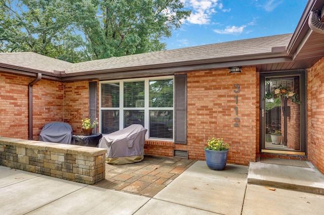 3112 E Lomita St, Springfield, MO 65804 - view of patio featuring a grill
