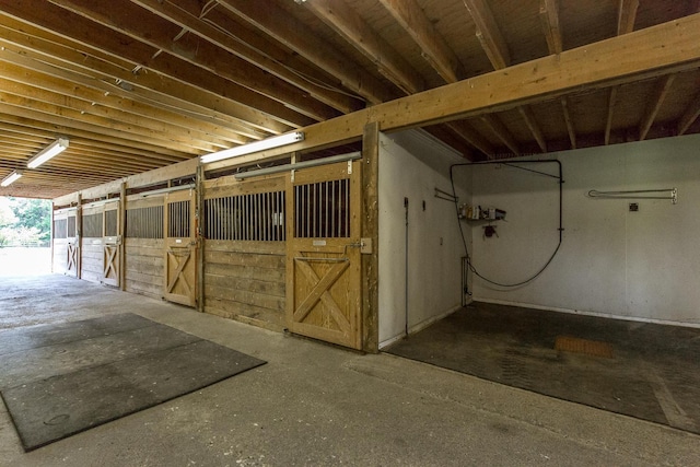 3889 E State Highway Kk, Fair Grove, MO 65648 - view of stable
