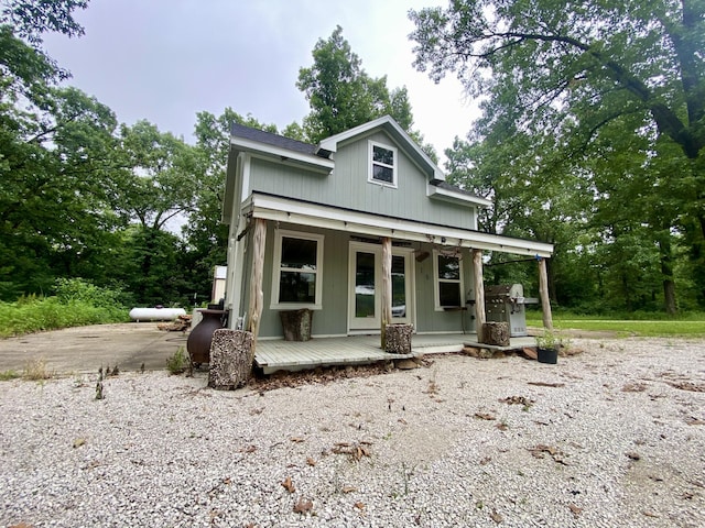 16 Woodfield Ln, Greenfield, MO 65661 - view of front of house featuring a porch
