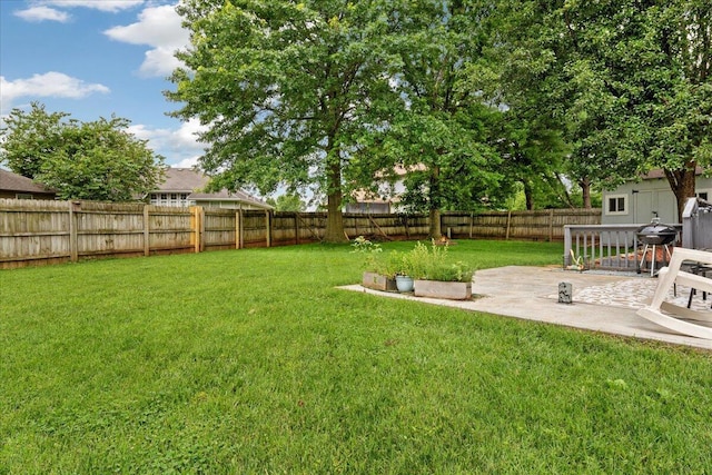 759 S Troy Ave, Springfield, MO 65802 - fenced backyard with a patio