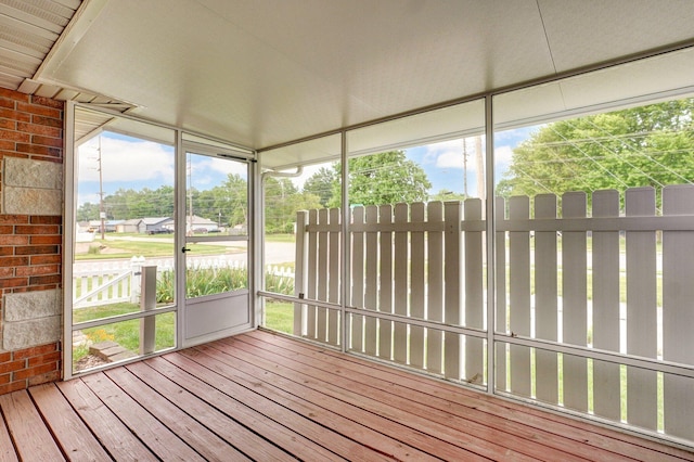 2606 S Overbrook Ave, Springfield, MO 65807 - view of unfurnished sunroom