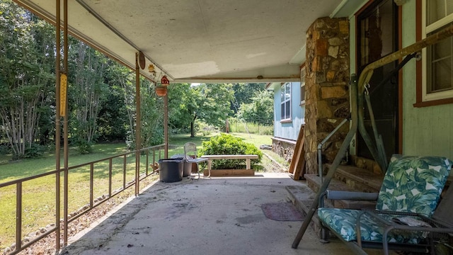 185 Timber Valley Rd, Mammoth Spring, AR 72554 - view of patio / terrace
