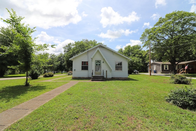 109 Shouse St, Greenfield, MO 65661 - view of front of house with a front yard