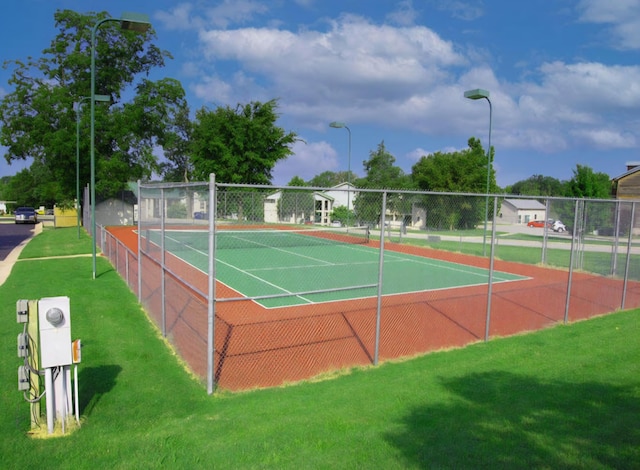 835 Fairview St Unit 3, Branson, MO 65616 - view of tennis court