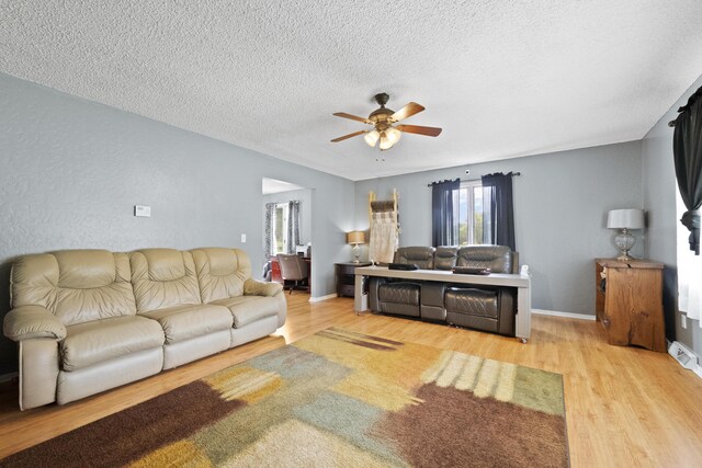 600 Hunters Creek Dr, Lebanon, MO 65536 - photo 17