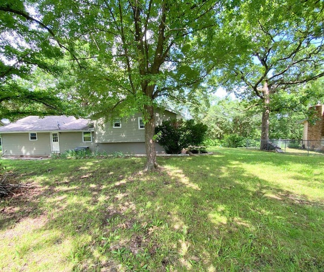 106 Cooley Dr, Carl Junction, MO 64834 - view of yard